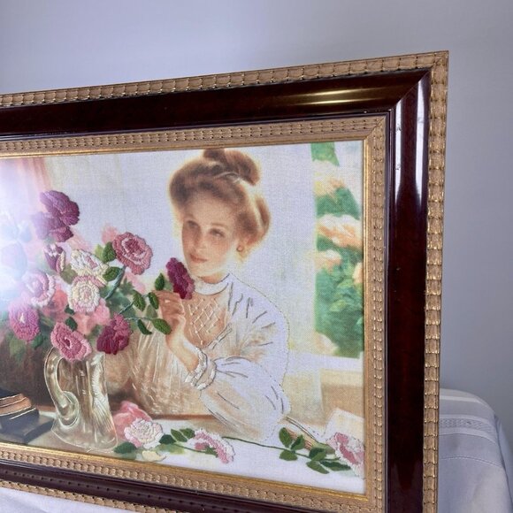 Vintage 3D Embroidered Canvas Victorian Woman W/ Pink Flowers Gold Gilt Framed - Picture 3 of 9